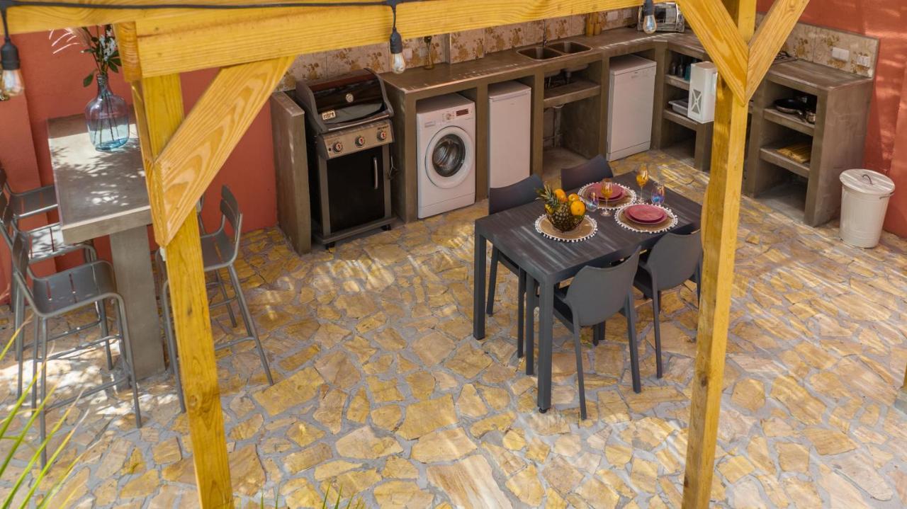 Happy Curoase Bed and Breakfast Willemstad Buitenkant foto