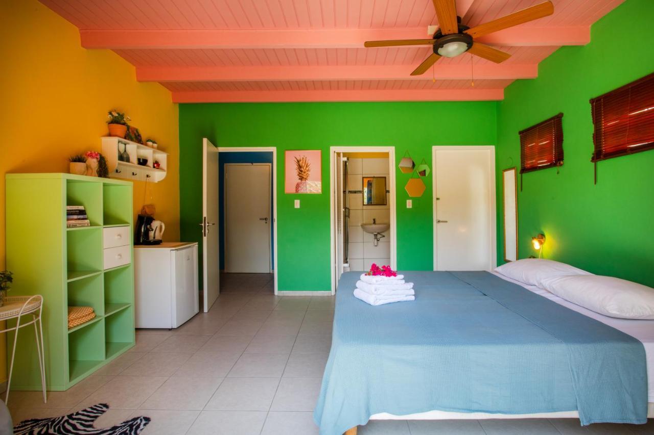 Happy Curoase Bed and Breakfast Willemstad Buitenkant foto