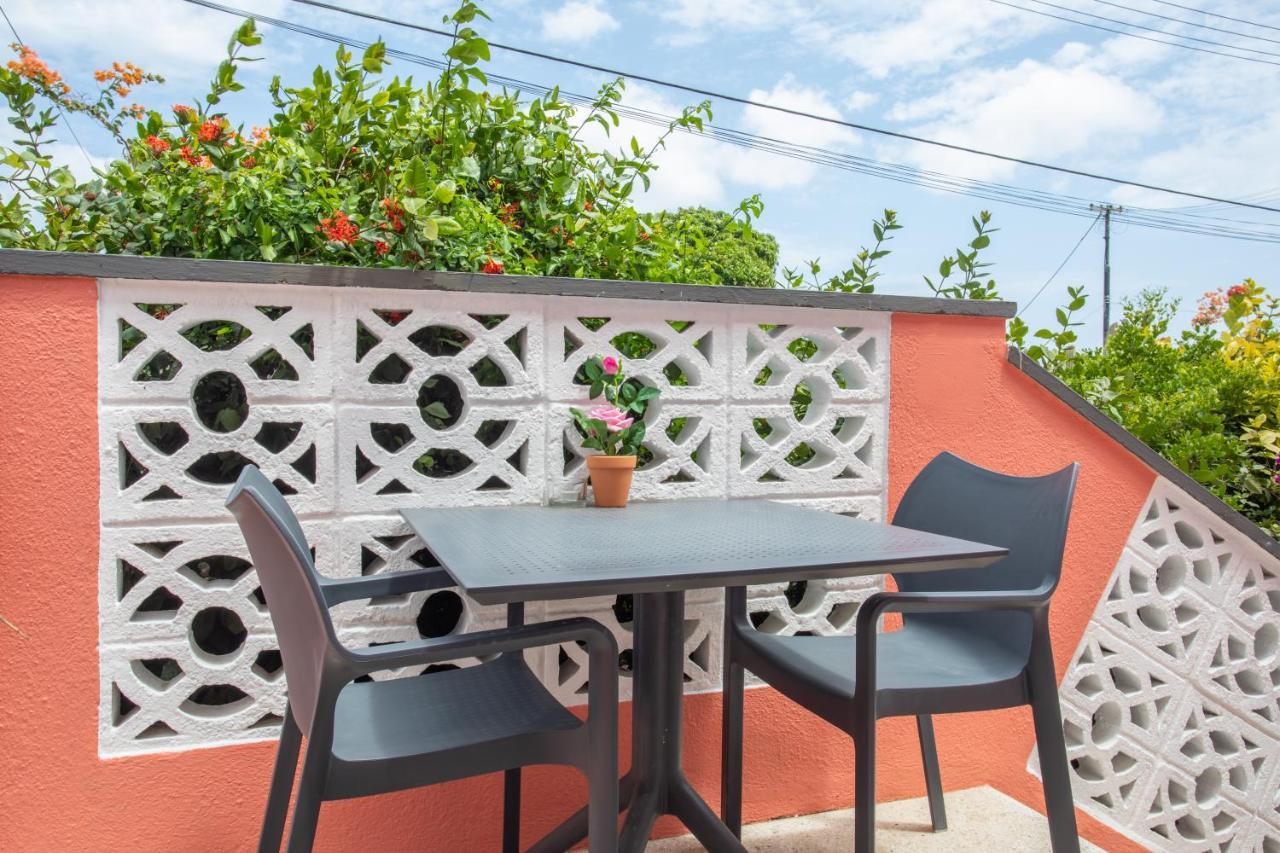 Happy Curoase Bed and Breakfast Willemstad Buitenkant foto